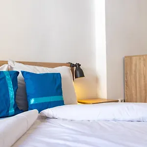 W25 Smart Apartamento Budapest
